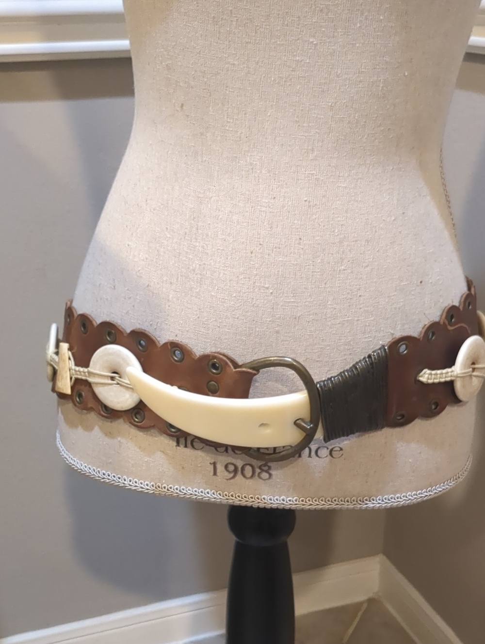 Leatherock Brown Leather and Ivory-Like Accent Women's Waist Belt